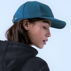 Athleta NEW Triumph Kinetic Women's Baseball Cap Dark Sardinia Blue Adjustable